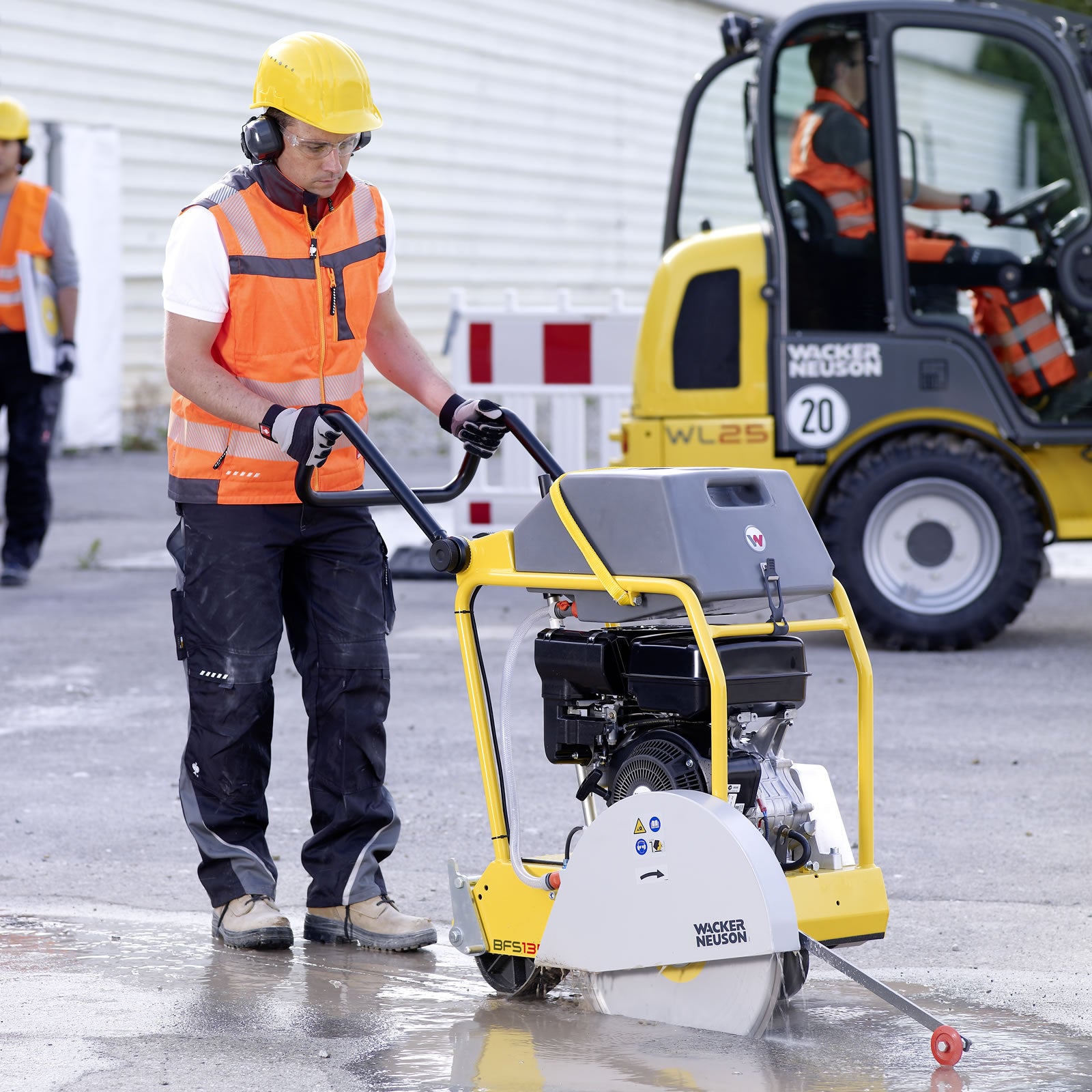 500mm Concrete saw - Petrol - Mega Hire
